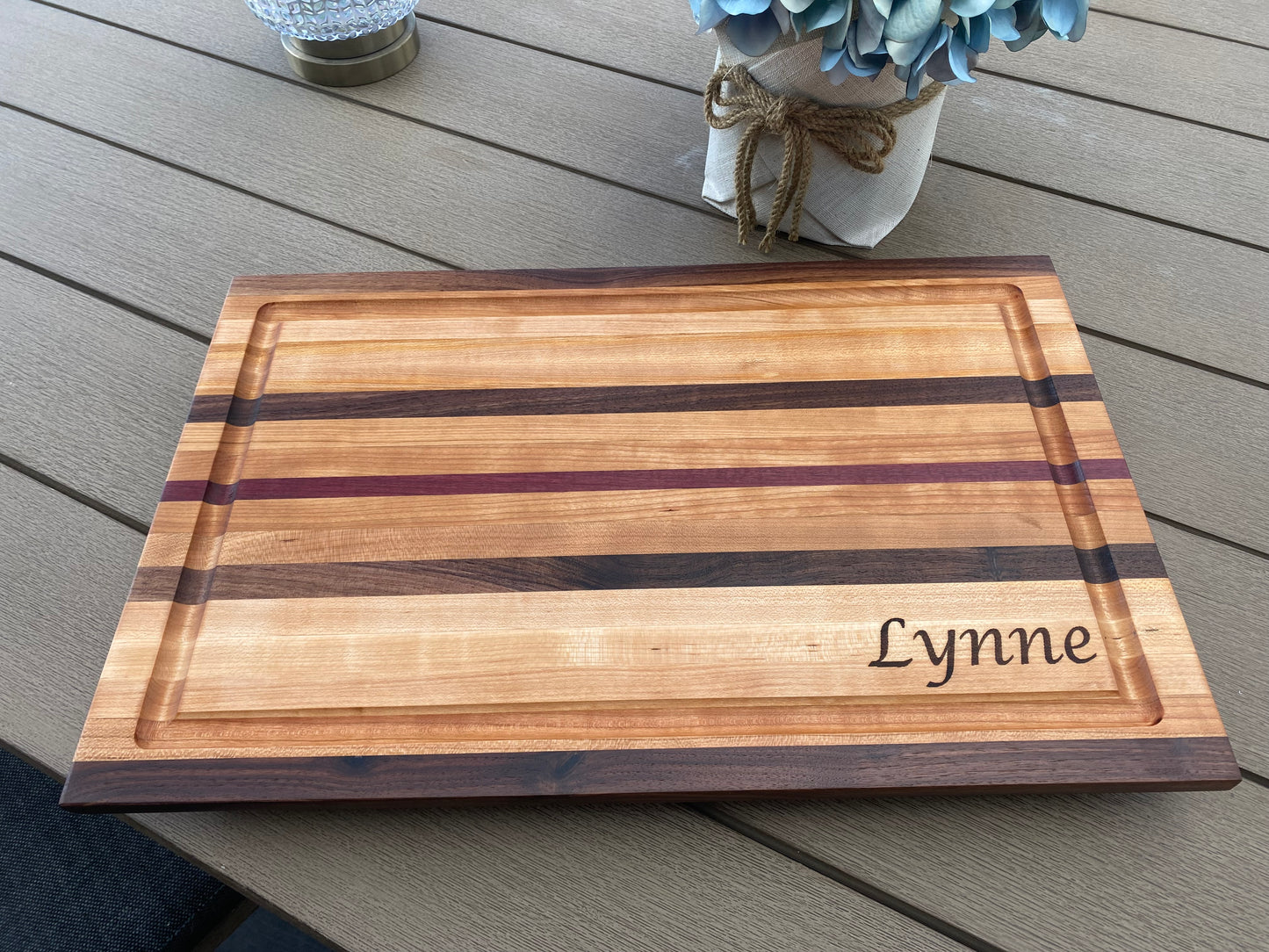 Custom Hardwood Cutting Boards