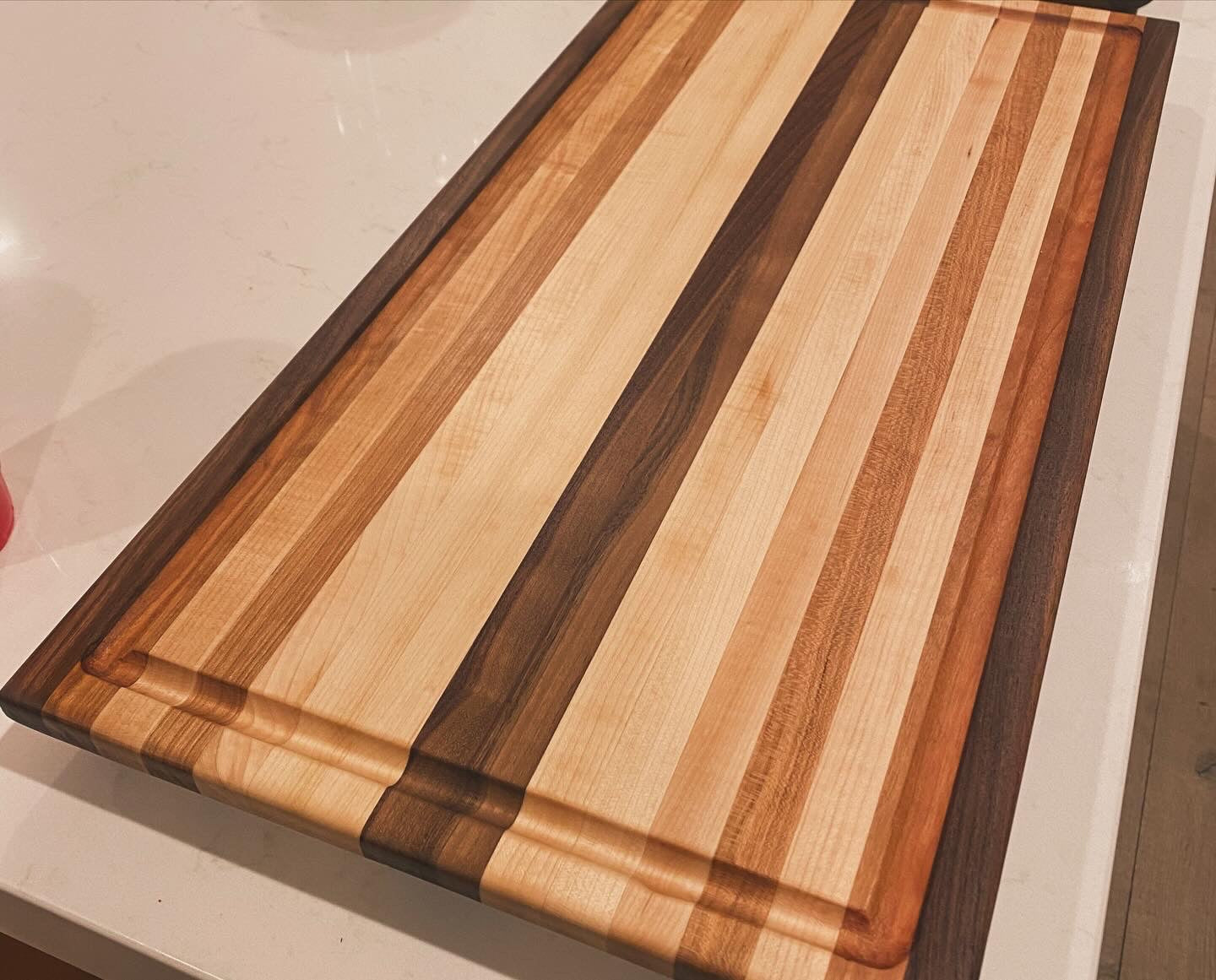Custom Hardwood Cutting Boards