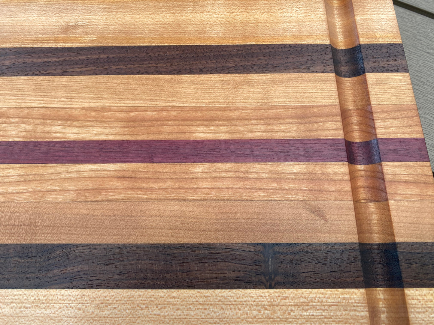 Custom Hardwood Cutting Boards